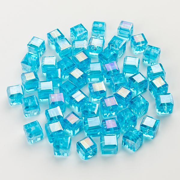Бусины-кубики 6 мм бирюзовый прозрачный радужный