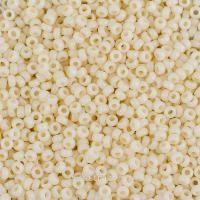 Seedbead Miyuki 15/0 492 Opaque Dark Cream