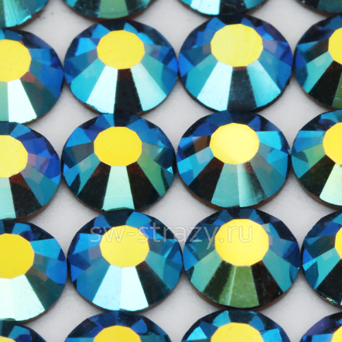 YHB 28 ss16 Scarab Green F 223