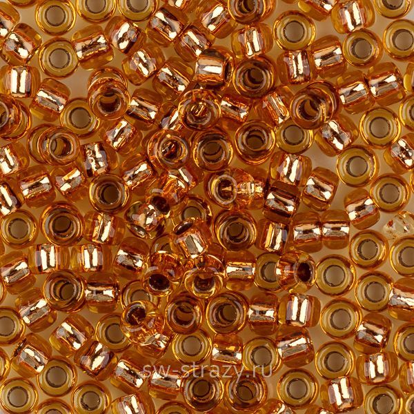 Бисер круглый 8/0 #0744 Светлый топаз внутренняя медь