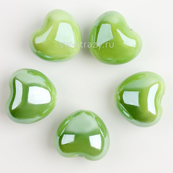 Бусина керамическая сердце 17х15 мм салатовая
