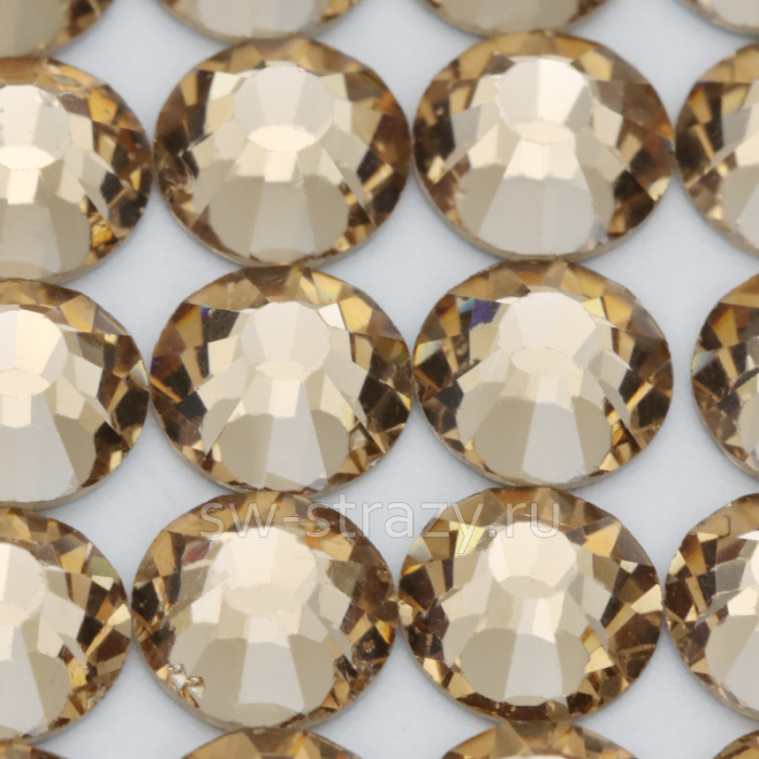 YHB 28 ss16 Light Colorado Topaz F 121