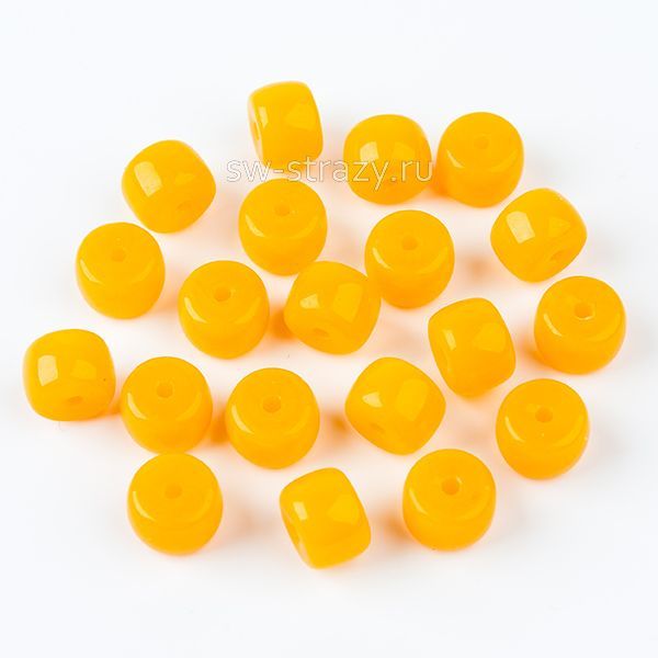 Бусины стеклянные 8,5х6 мм кукурузный*